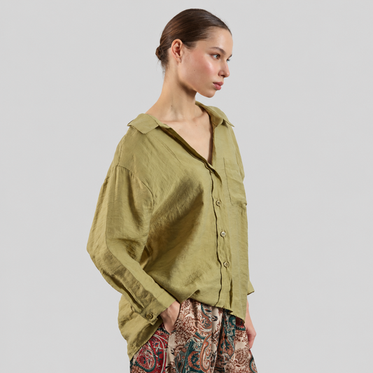 Oversized Button-Up Shirt With Chest Pocket
