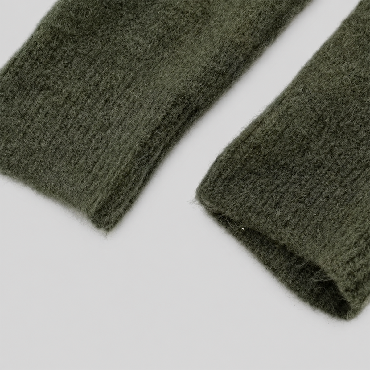 Short Knitted Cardigan