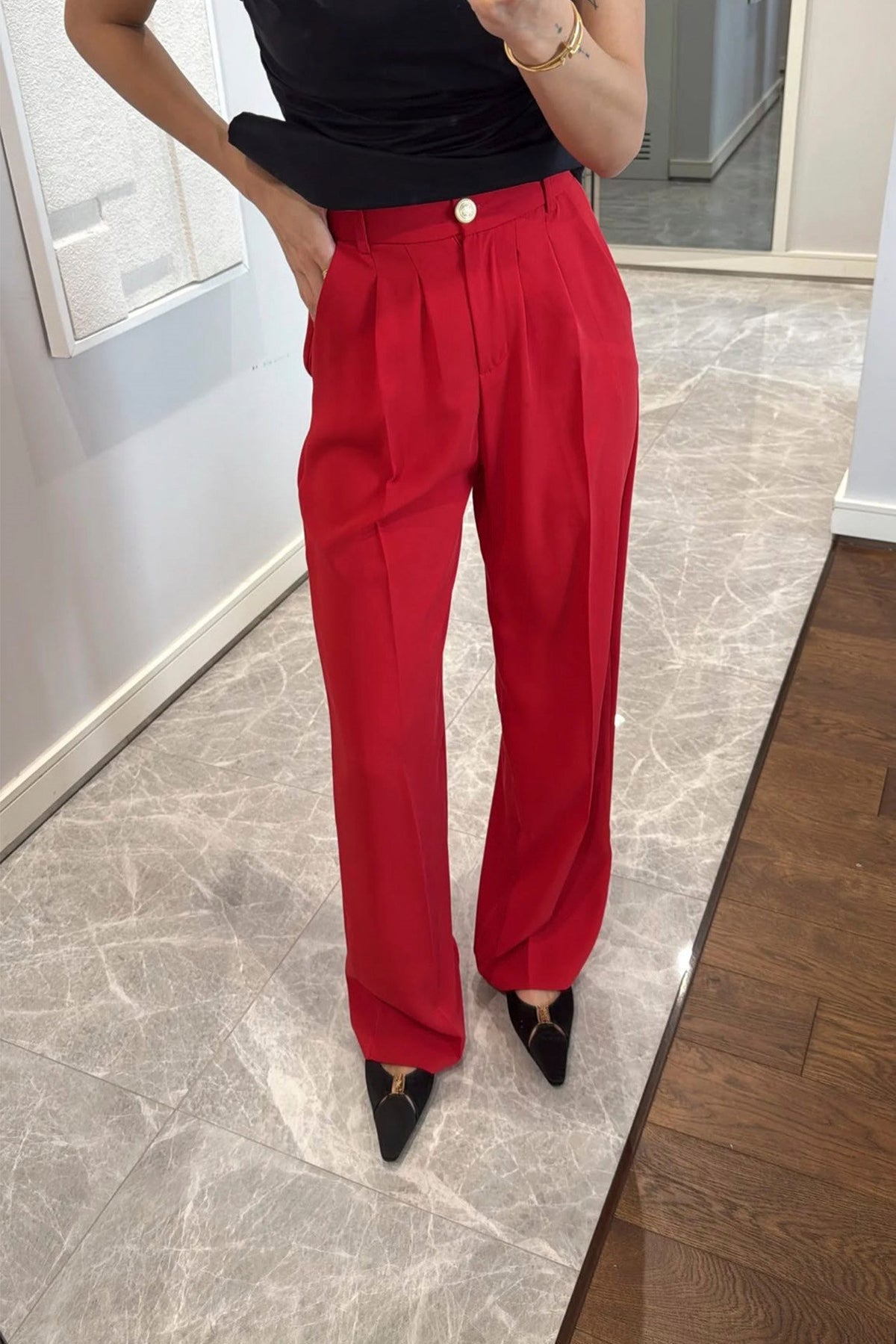 Red Pleated Wide-Leg Pants