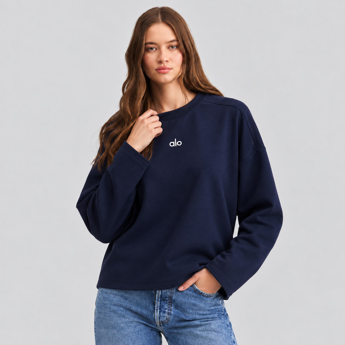 Alo Long-Sleeve Cotton Crew-Neck Top With Chest Logo