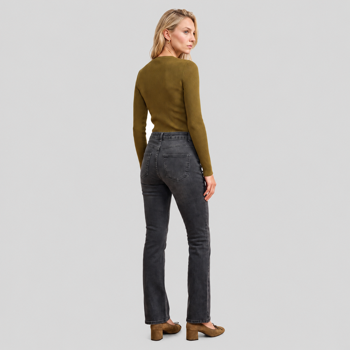 Low-Waist Stretch Flare Jeans