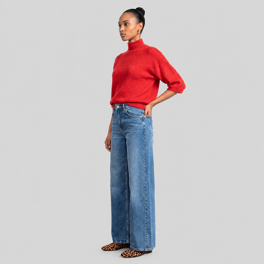 High-Waist Stretch Wide-Leg Jeans