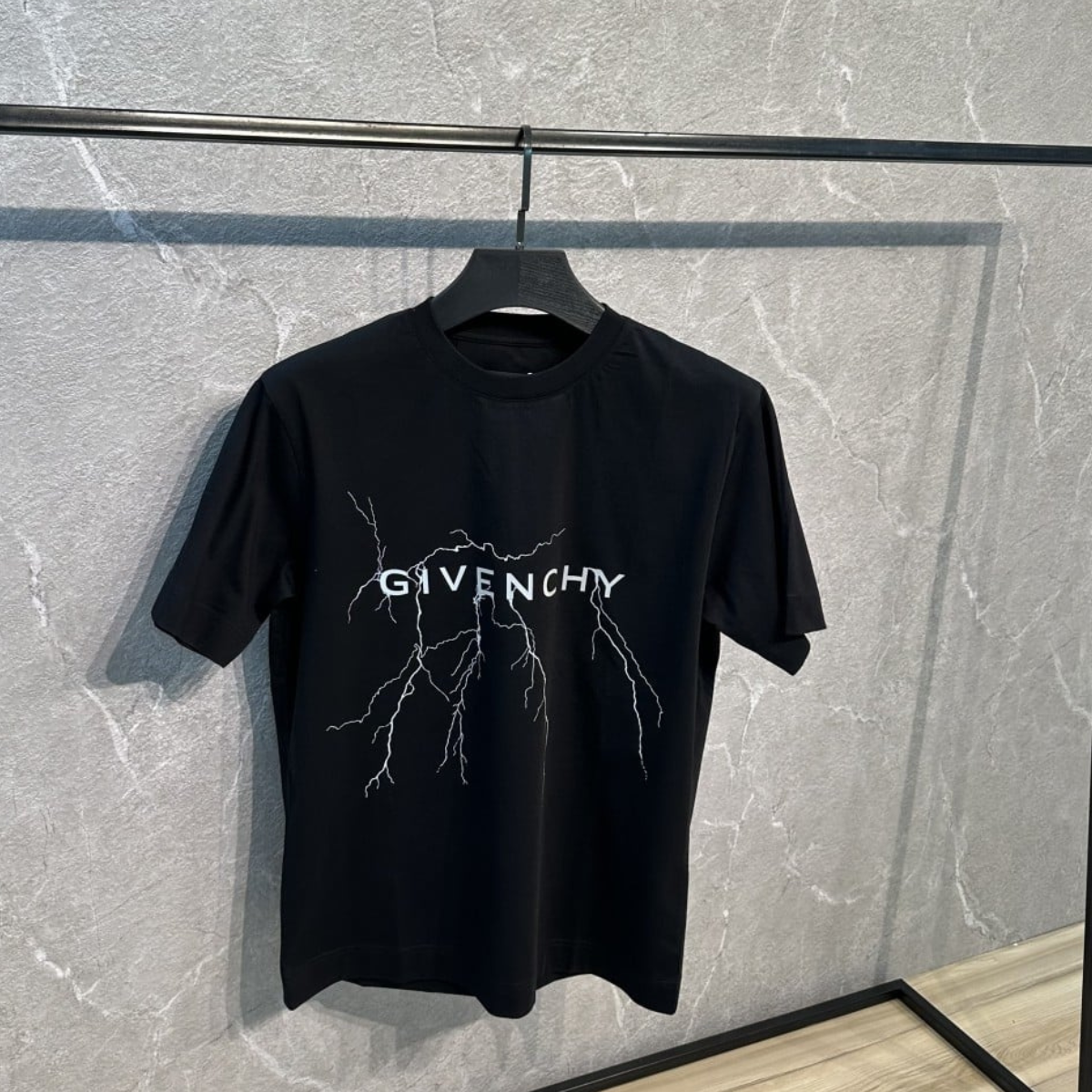 Givenchy T-Shirt